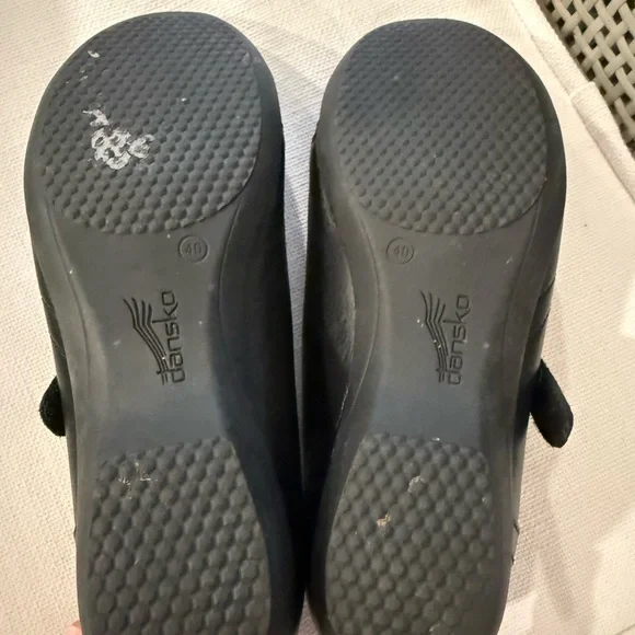 Dansko Women's Franny Black Leather Mules - Picture 4 of 5